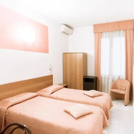 Europa 3* Μόντενα