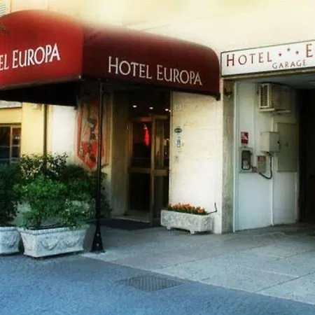 Europa فندق